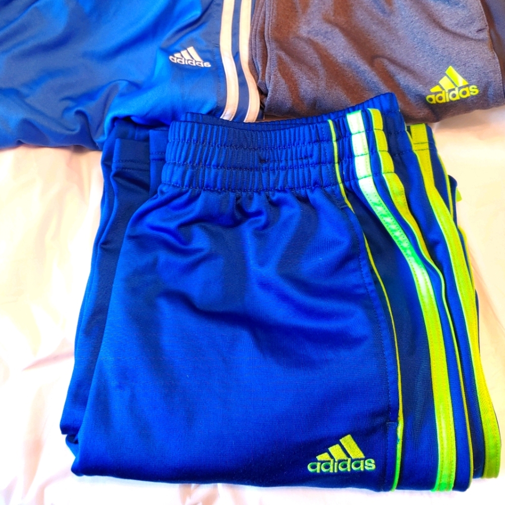 Adidas track/lounge pants 3pair as 18